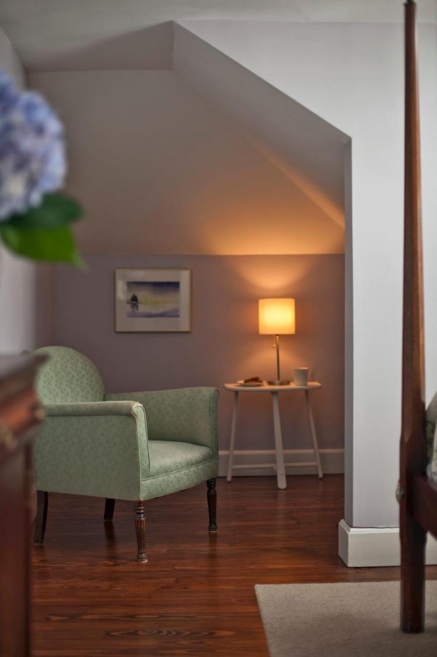 Newcastle Inn Экстерьер фото